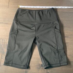 High rise Bike shorts with pockets black
